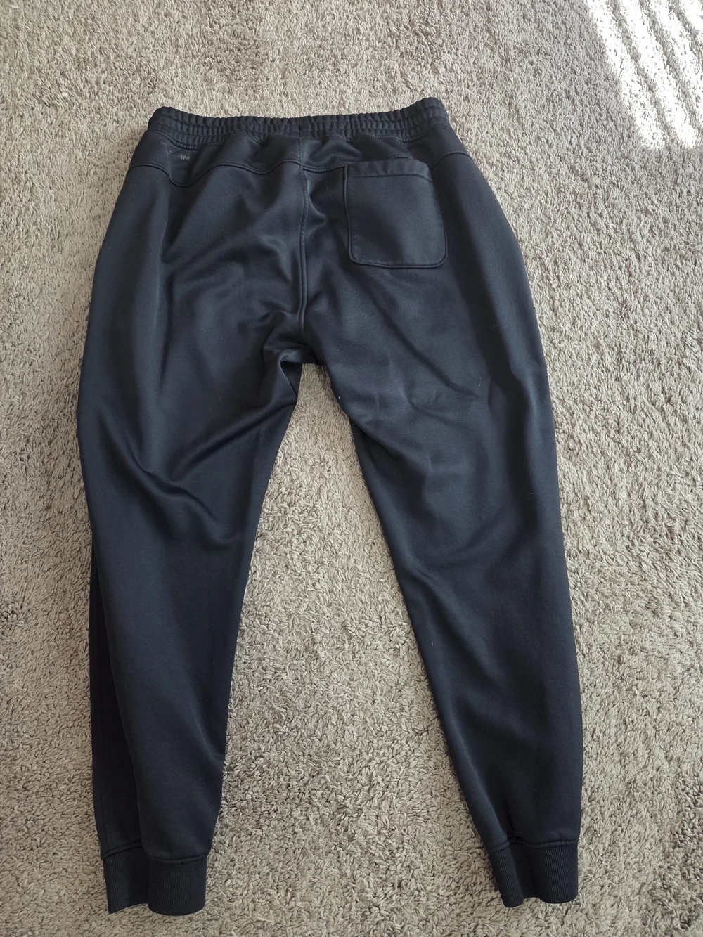 Under Armour Black Fleece-Lined Athletic Pants